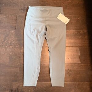 Lululemon Athletica Wunder Train HR Tight 25” Size 14